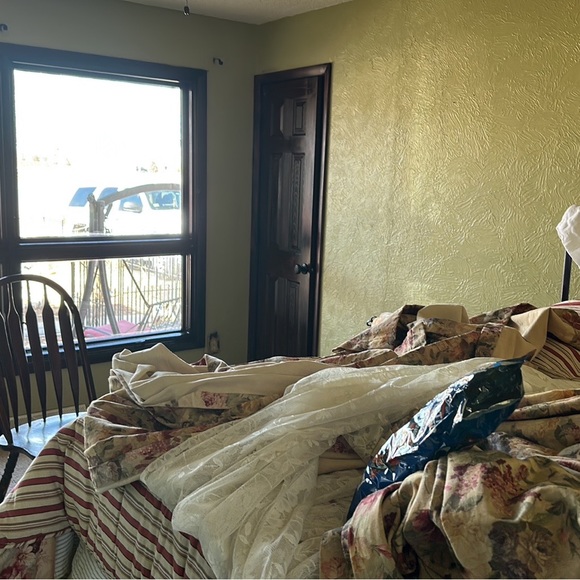 Bramhin floral, Percilla walletmnt - Picture 6 of 11